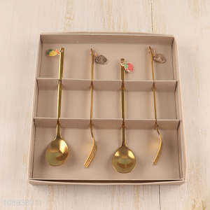 Low price 4pcs golden tableware fork and spoon set for sale