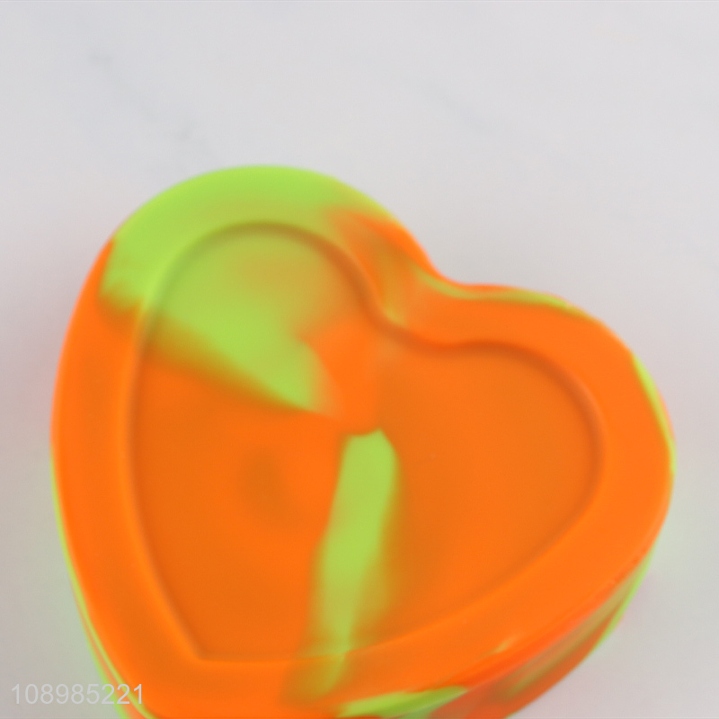 Factory direct sale heart shape silicone ashtray smoking accessories