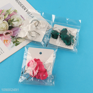 Hot Selling Elegant Petal Earrings Exaggerated Floral Earrings for Women