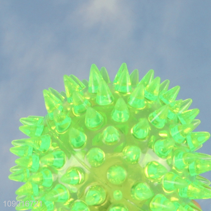 Good selling LED flashing spikes sensory toys ball wholesale