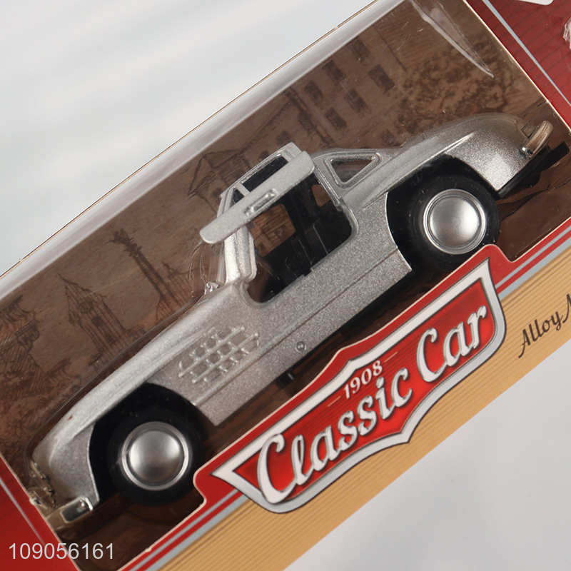 Hot Sale 1:32 Scale Die-Cast Alloy Model Car Pull Back Benz Toy