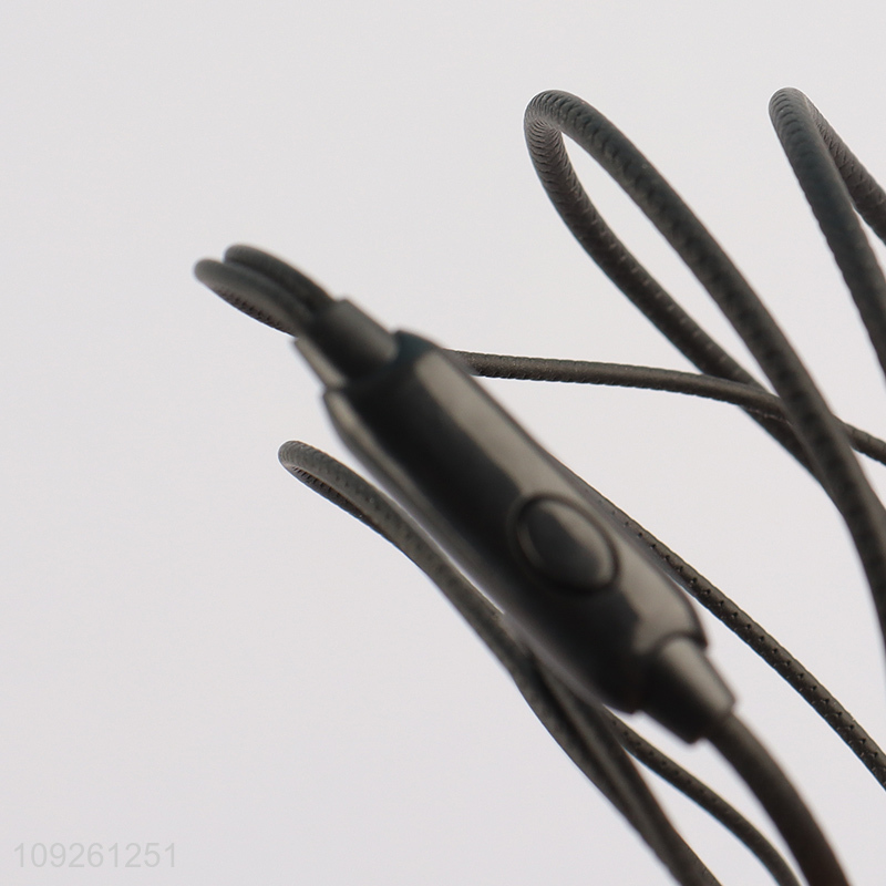 New Arrival In-Ear Headphones Stereo Music Earphones Wired Earphone