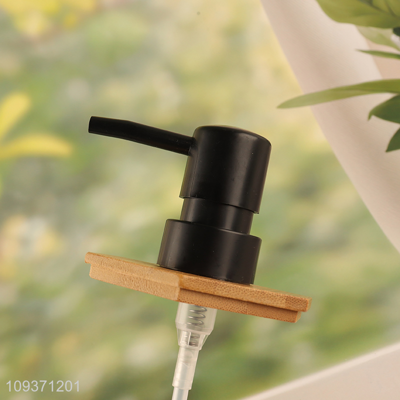 China supplier bathroom accessories liquid soap dispenser