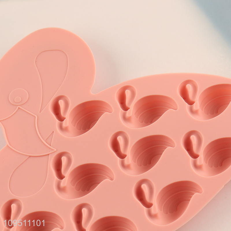 Yiwu market reusable non-stick silicone candy mold