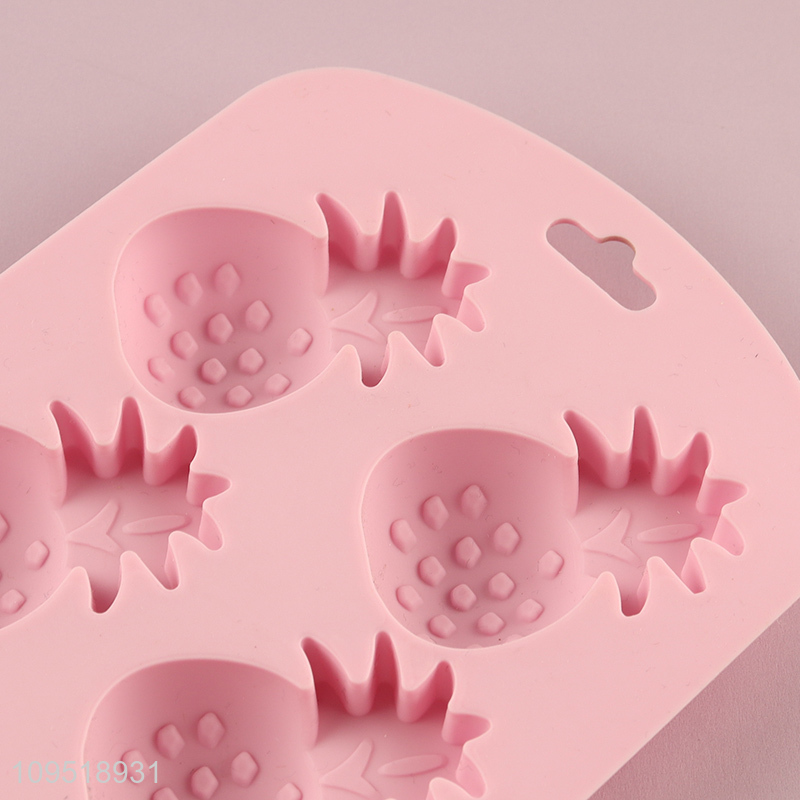 Wholesale pineapple shape silicone candy mold